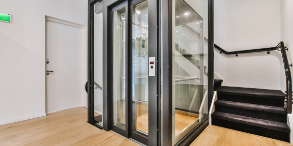 Proyectos de Arquitectura Calders · Proyectos de Ascensores